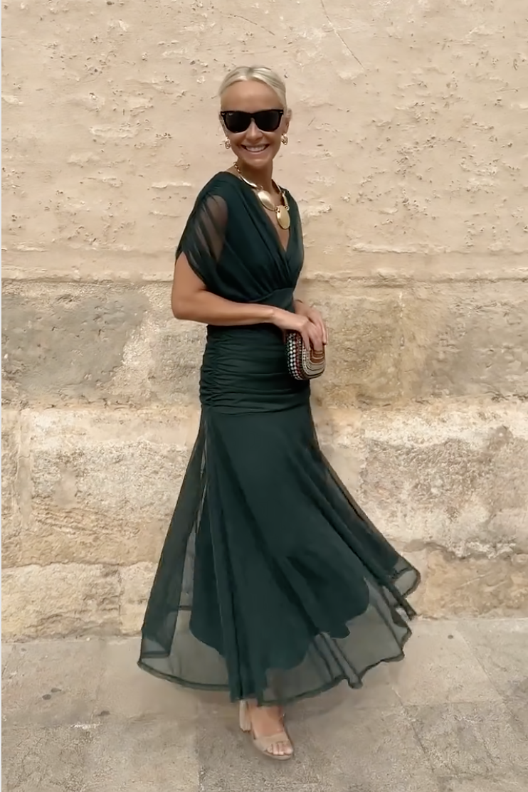 Louise | Elegantti maksi-iltapuku V-aukolla
