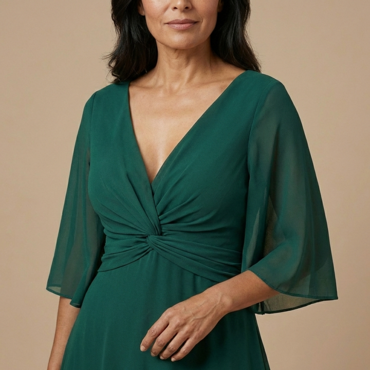 Lucía - V-aukkoinen sifonkimekko