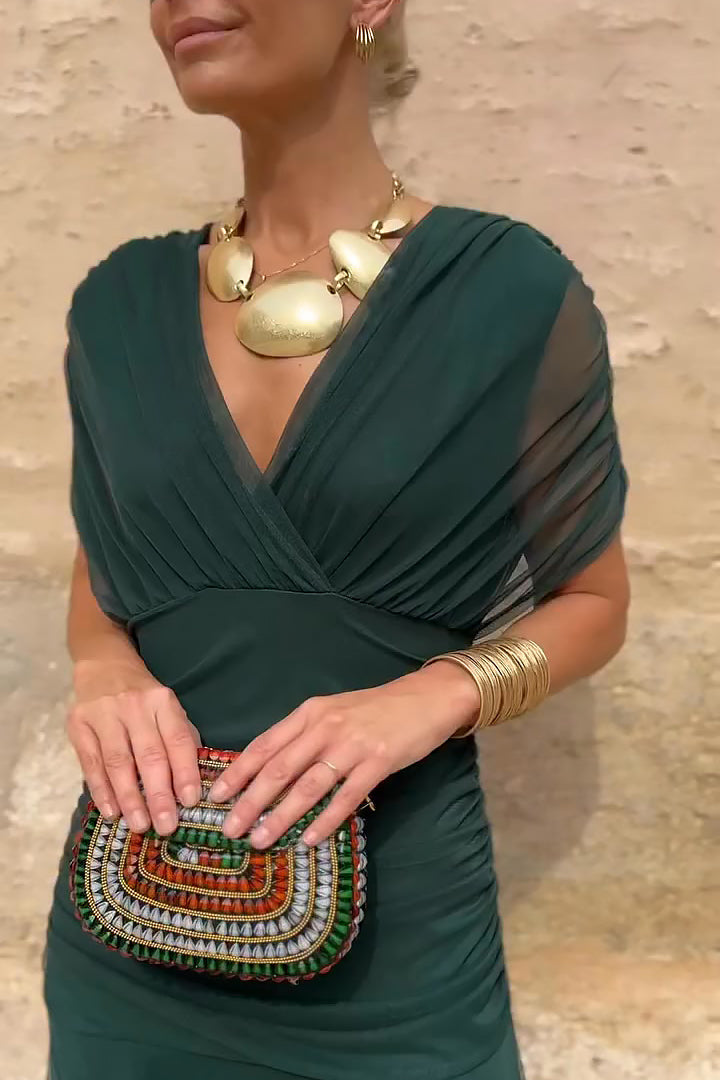 Luisa - V-aukkoinen mekko