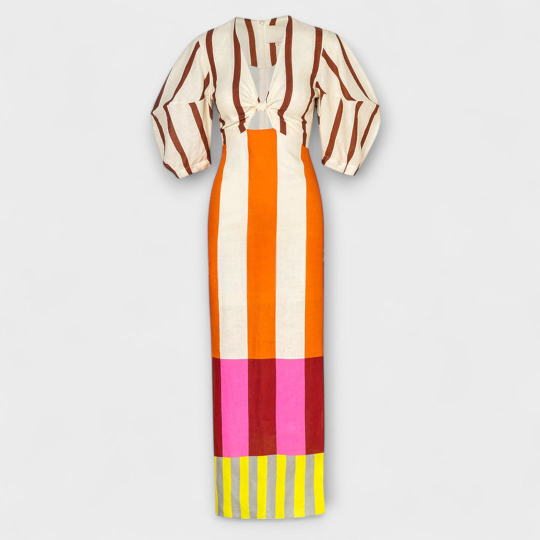 Kaya - Maxi-mekko syvällä dekolteella ja puffihihnoilla