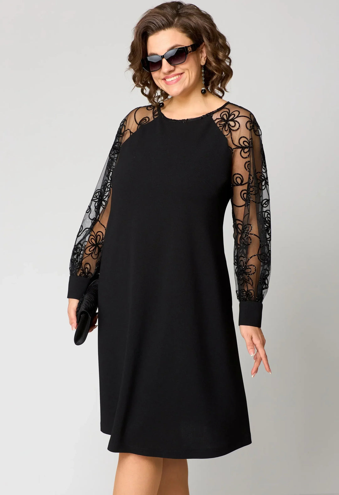 Bella™ - Elegantti Pitkähiha Mekko