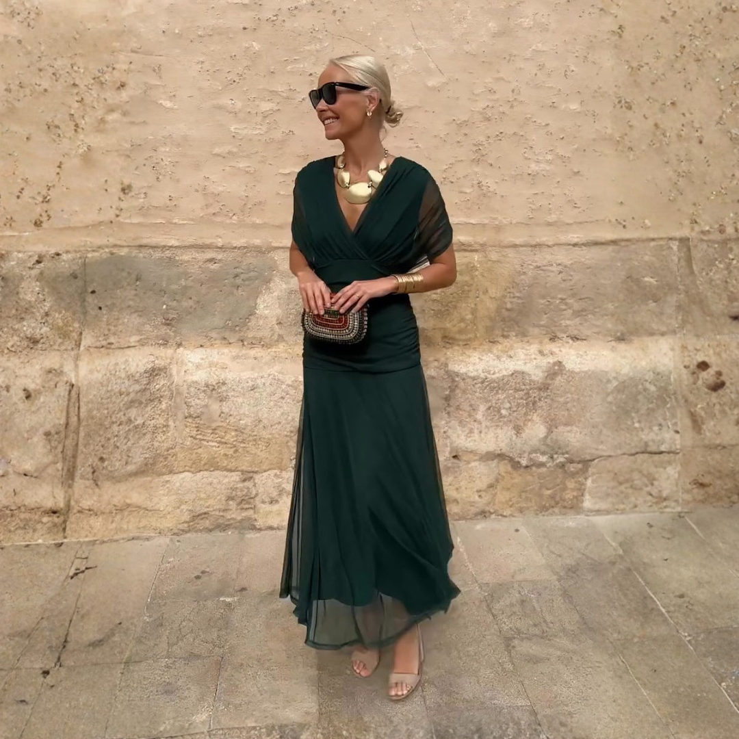 Louise | Elegantti maksi-iltapuku V-aukolla