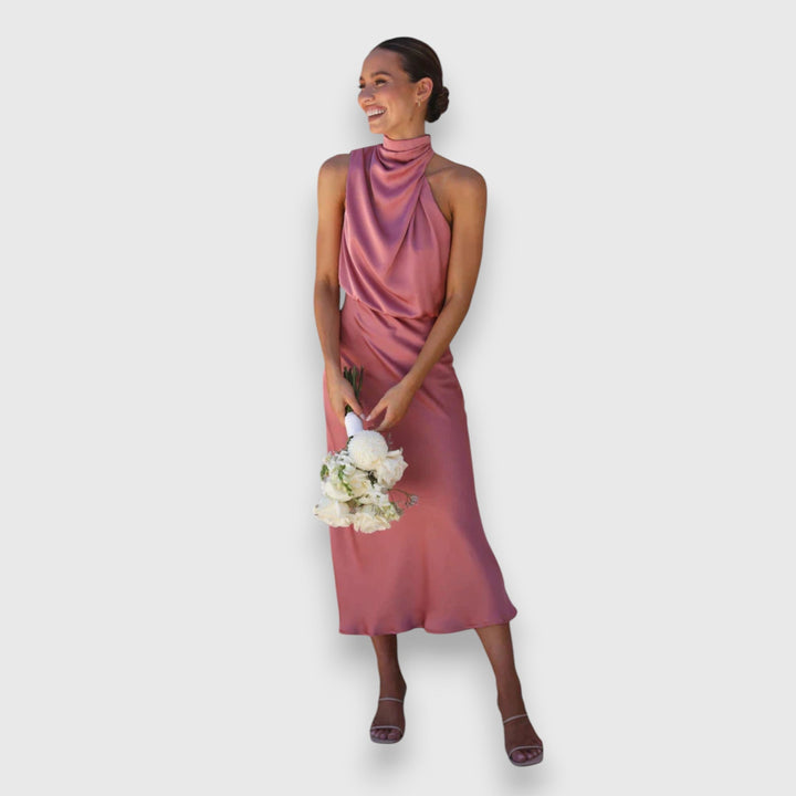 Zenaida - Elegantti Mekko Naisellisen Ilmapiirin Luomiseksi